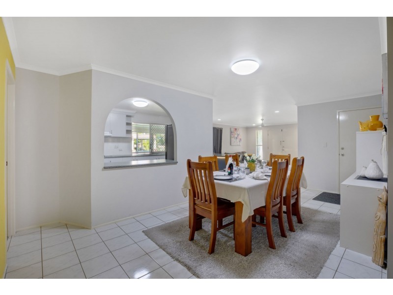 50 Fernleigh Avenue, Andergrove QLD 4740