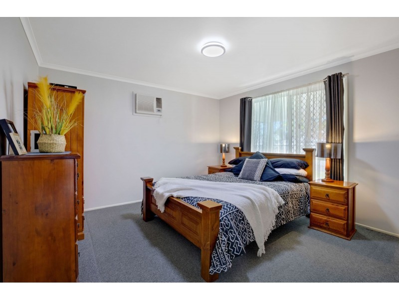 50 Fernleigh Avenue, Andergrove QLD 4740