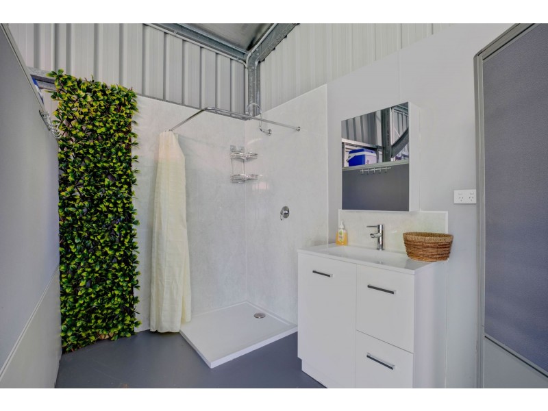 50 Fernleigh Avenue, Andergrove QLD 4740