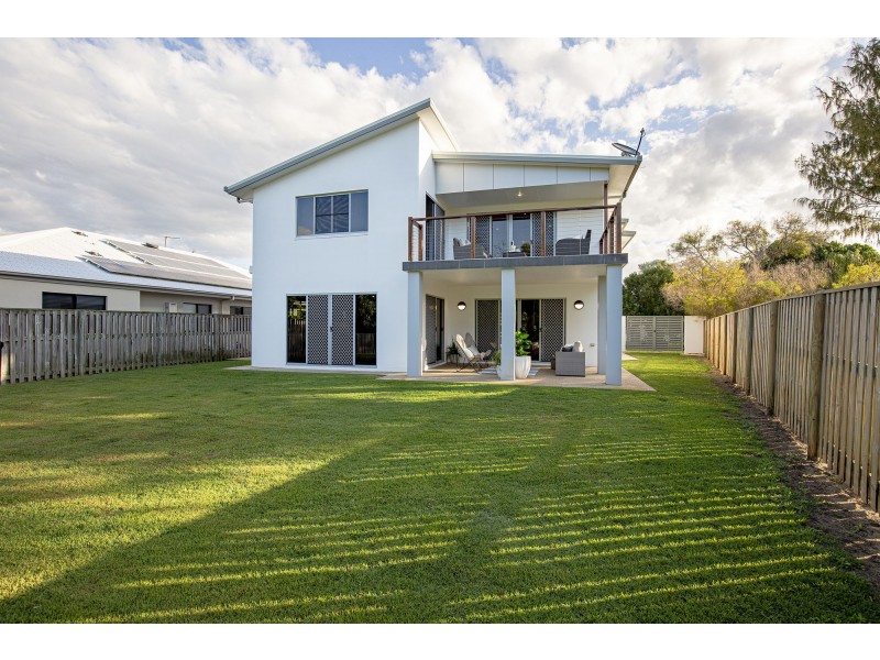 23 Corella Way, Blacks Beach QLD 4740