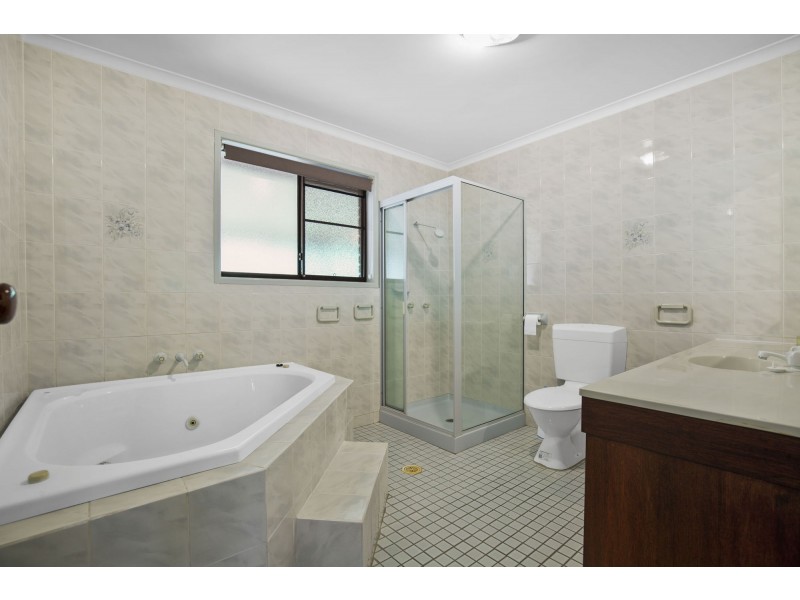 42 Tolcher Street, Mount Pleasant QLD 4740