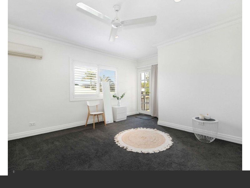 31 Bradman Drive, Glenella QLD 4740