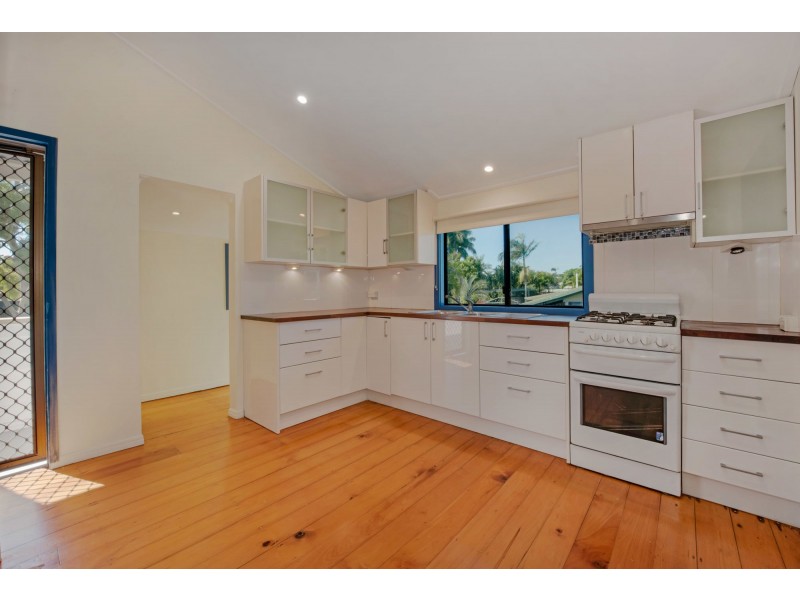 5 Queen Street, North Mackay QLD 4740