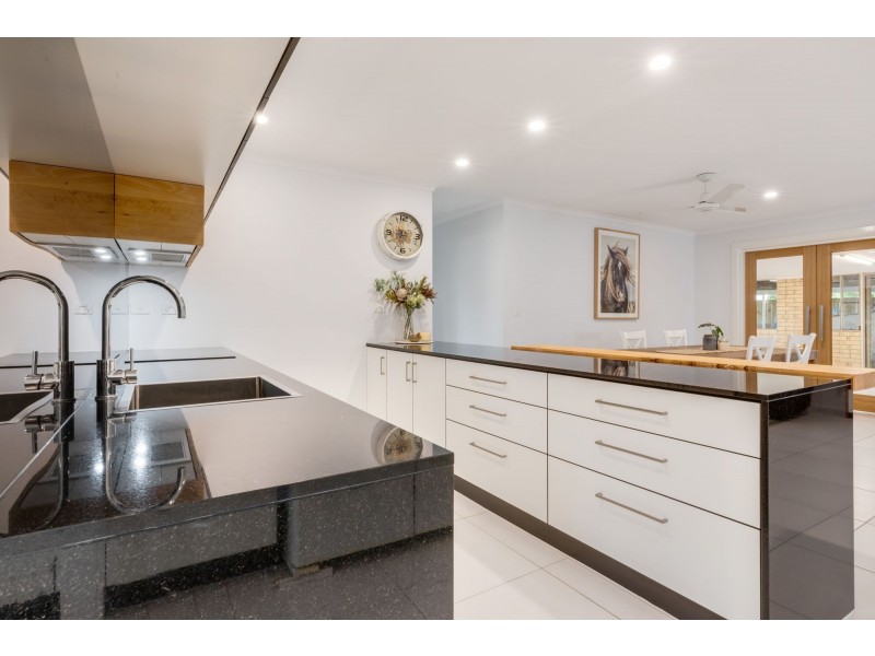 12 Davlyn Drive, Andergrove QLD 4740