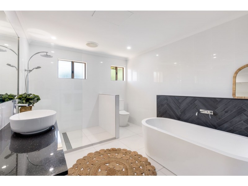 12 Davlyn Drive, Andergrove QLD 4740