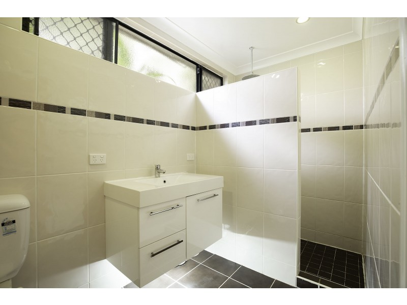 15 Norris Road, Mount Pleasant QLD 4740