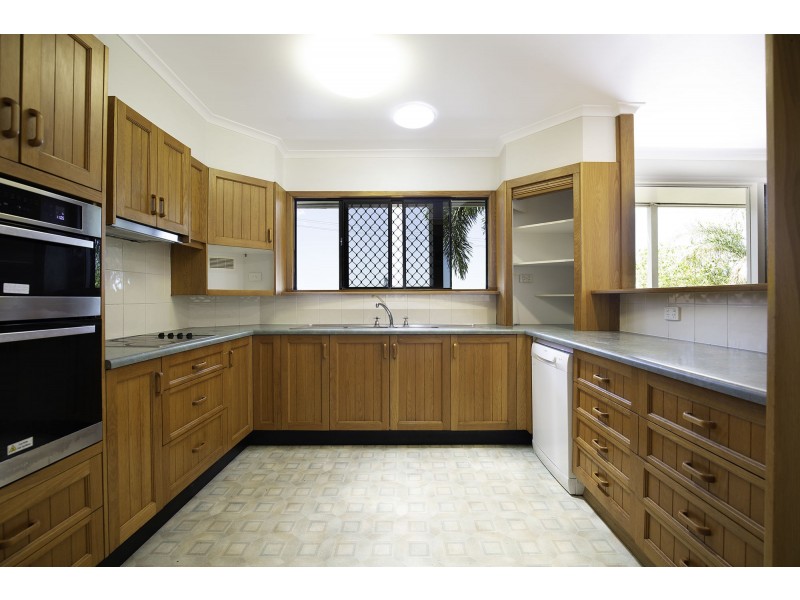 15 Norris Road, Mount Pleasant QLD 4740