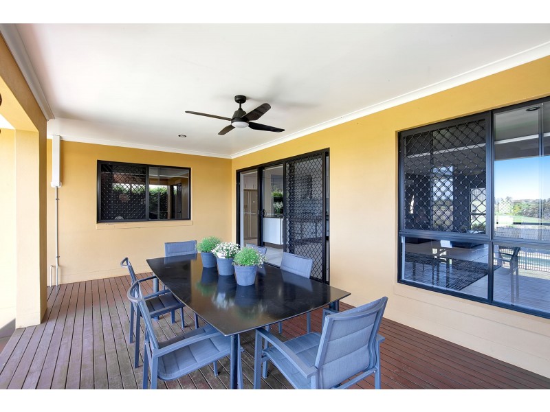 38 Kinghorn Street, Eimeo QLD 4740