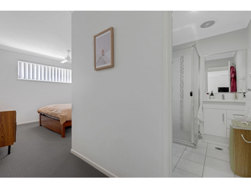 3/8 Maud Street, Mirani QLD 4754
