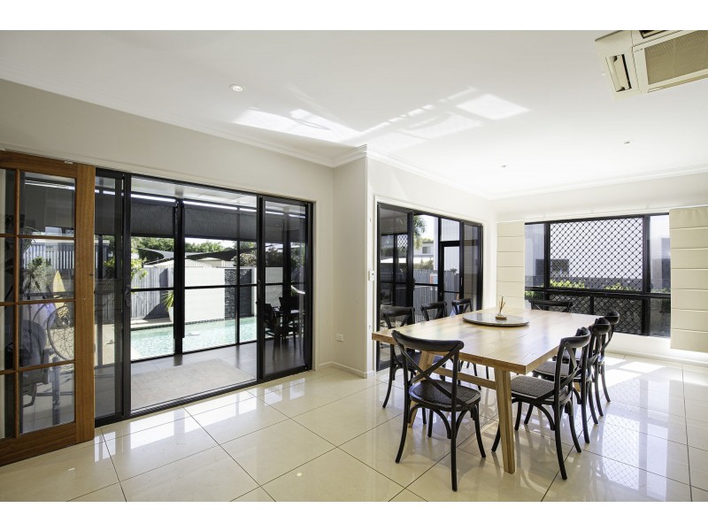 18 Bridge Road, East Mackay QLD 4740