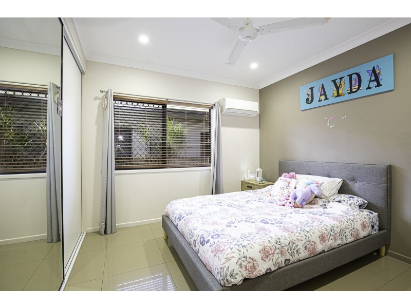 18 Bridge Road, East Mackay QLD 4740