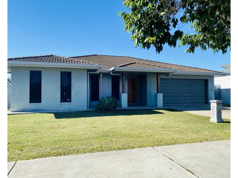 68 Canecutters Drive, Ooralea QLD 4740
