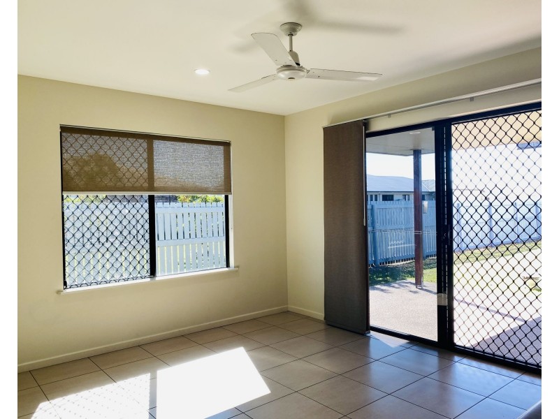 68 Canecutters Drive, Ooralea QLD 4740