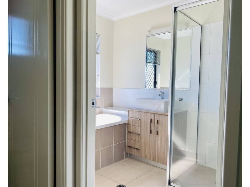 68 Canecutters Drive, Ooralea QLD 4740