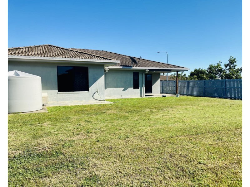68 Canecutters Drive, Ooralea QLD 4740