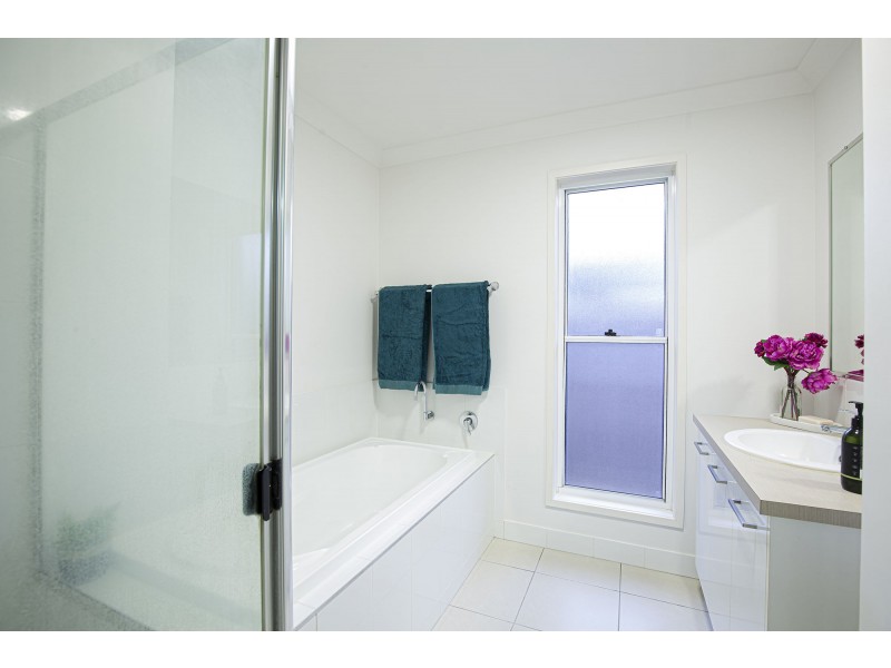 26 Cordia Street, Rural View QLD 4740
