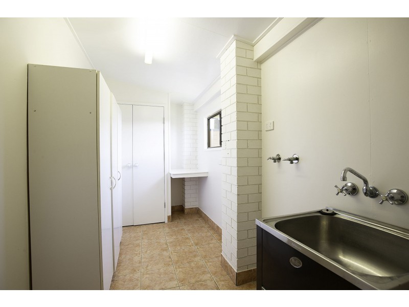 6 Nicklin Drive, Beaconsfield QLD 4740