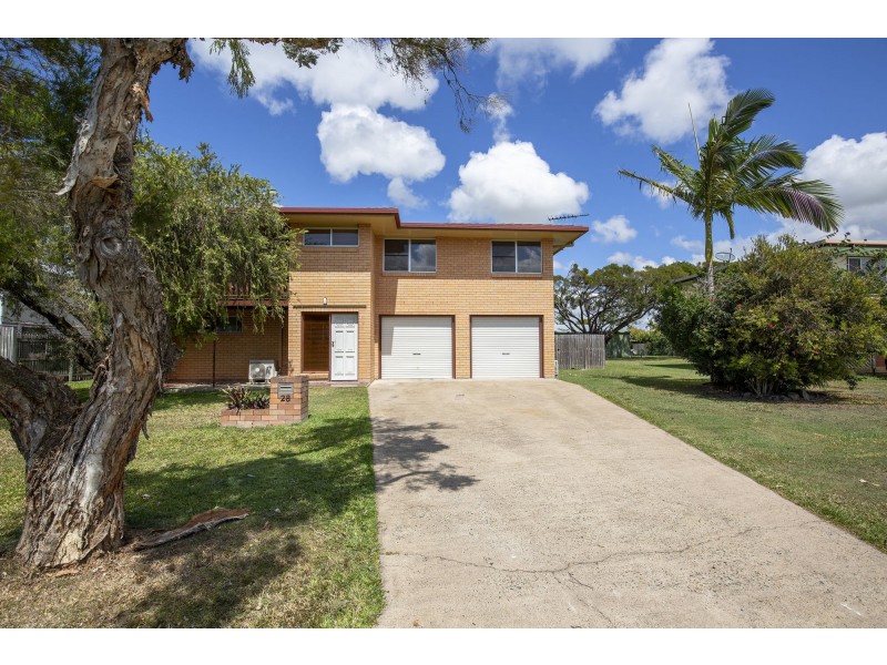 28 Churchill Avenue, Ooralea QLD 4740