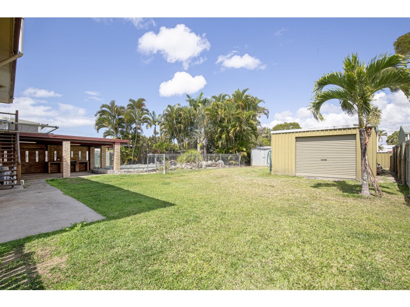 28 Churchill Avenue, Ooralea QLD 4740