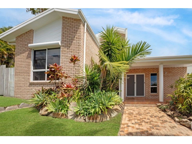 10 Lyn Court, Beaconsfield QLD 4740