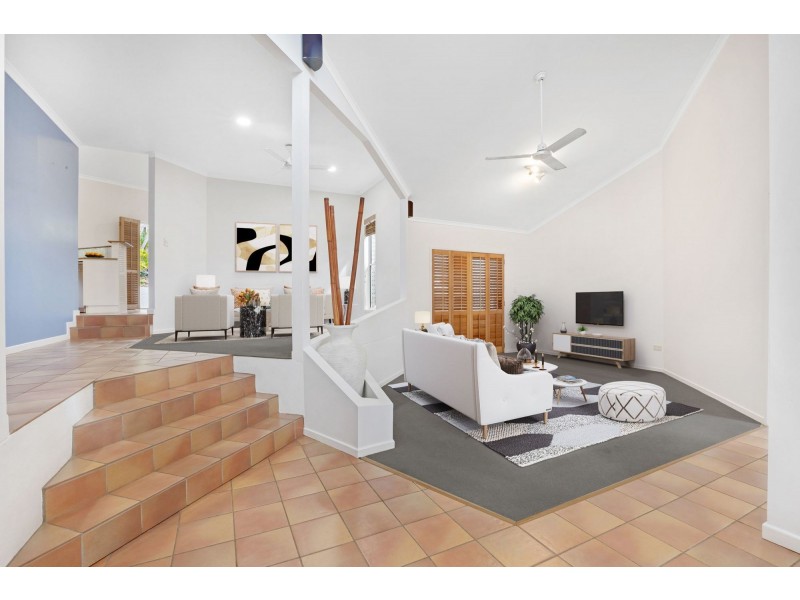 10 Lyn Court, Beaconsfield QLD 4740