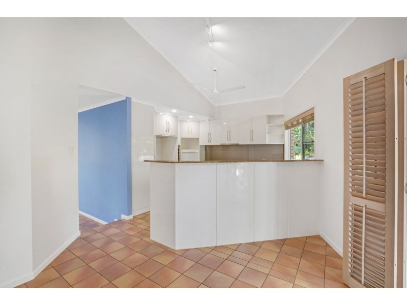 10 Lyn Court, Beaconsfield QLD 4740