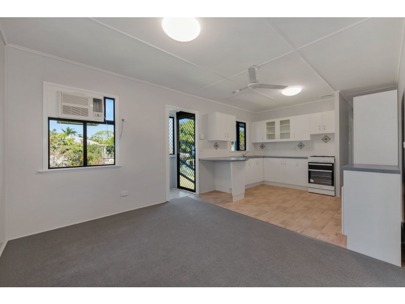 69 Edward Street, South Mackay QLD 4740