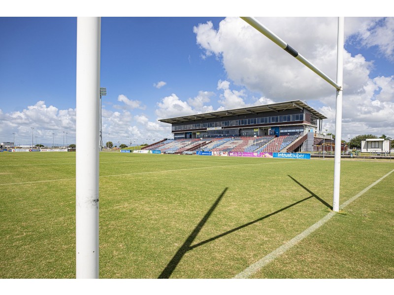 53 Hart Street, South Mackay QLD 4740