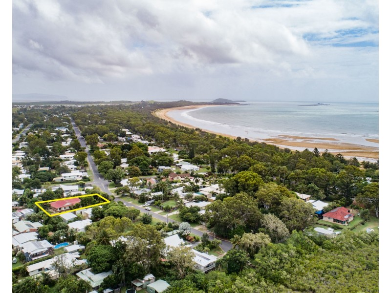 11 Waverley Street, Bucasia QLD 4750