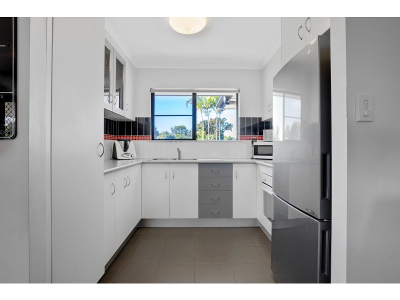 25 Central Drive, Andergrove QLD 4740