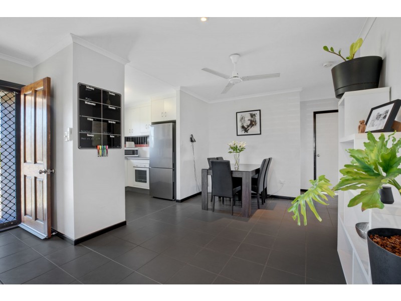 25 Central Drive, Andergrove QLD 4740