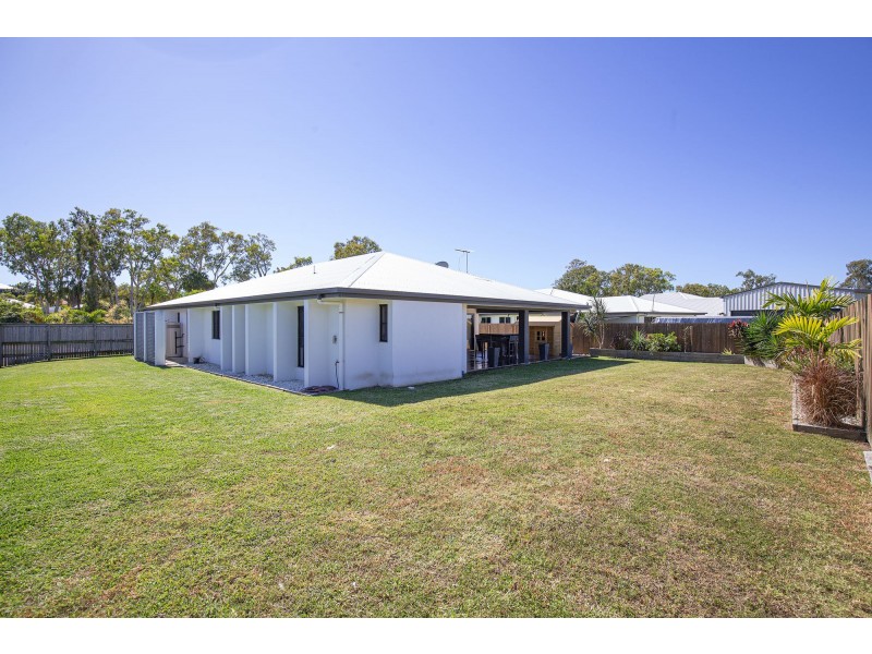 13 Balzan Drive, Rural View QLD 4740