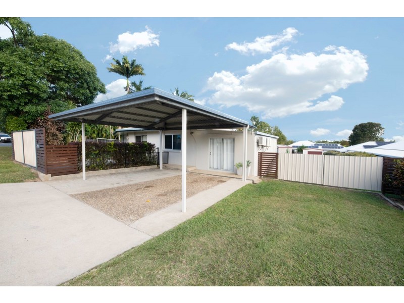 22 Hill End Road, Glenella QLD 4740