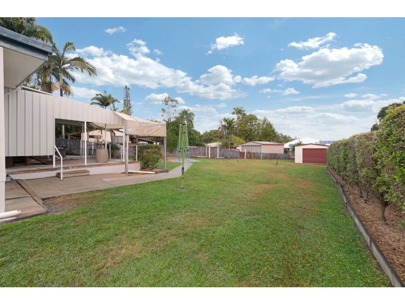 22 Hill End Road, Glenella QLD 4740
