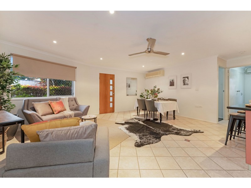 22 Hill End Road, Glenella QLD 4740