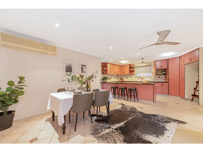 22 Hill End Road, Glenella QLD 4740