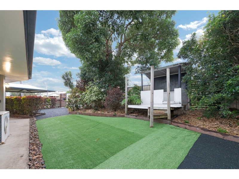 22 Hill End Road, Glenella QLD 4740