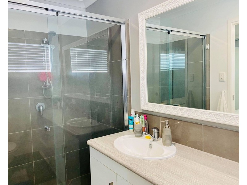 10 Cove Court, Bakers Creek QLD 4740