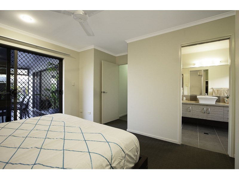 17 Argos Street, Ooralea QLD 4740