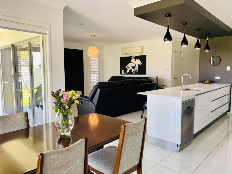 3 Elizabeth Street, Mirani QLD 4754