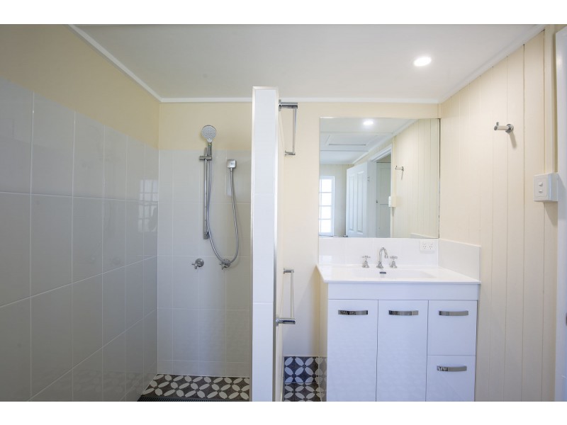 3 Lloyd Street, West Mackay QLD 4740