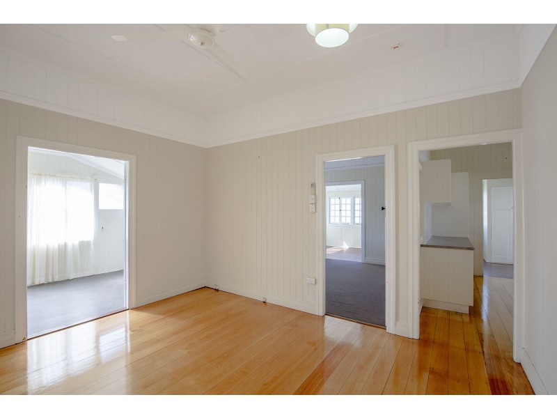 3 Lloyd Street, West Mackay QLD 4740