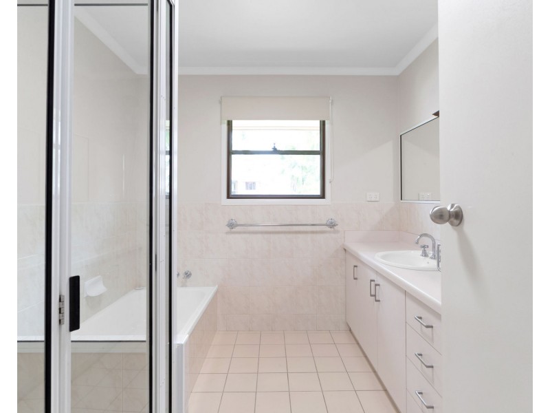 19 Badila Court, Mount Pleasant QLD 4740