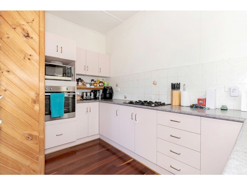 48 Edward Street, South Mackay QLD 4740