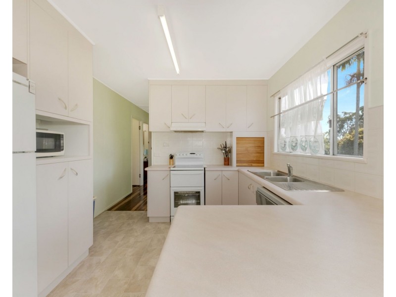 8 McMahon Street, Andergrove QLD 4740