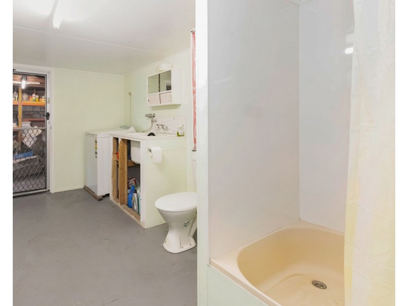 8 McMahon Street, Andergrove QLD 4740