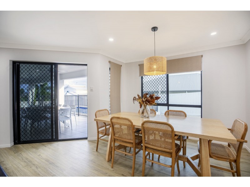 22 Hinze Circuit, Rural View QLD 4740