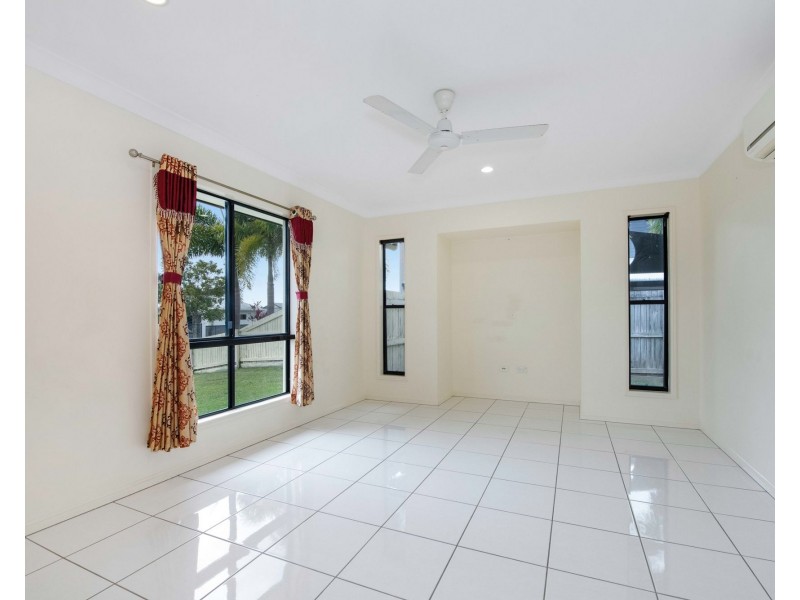 34 Madison Avenue, Glenella QLD 4740