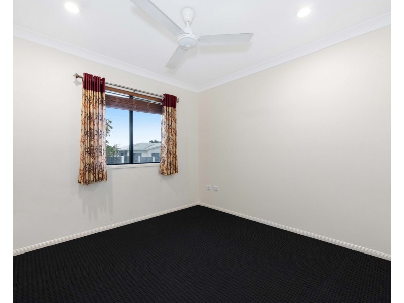 34 Madison Avenue, Glenella QLD 4740