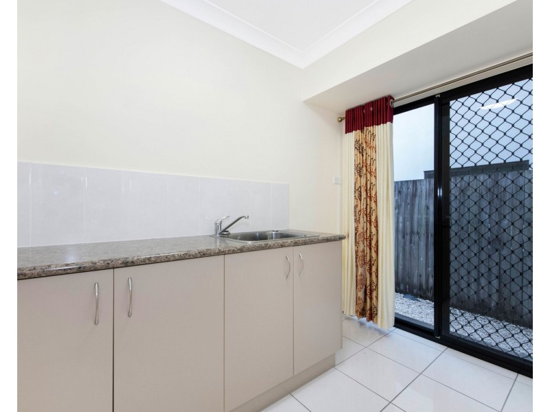34 Madison Avenue, Glenella QLD 4740